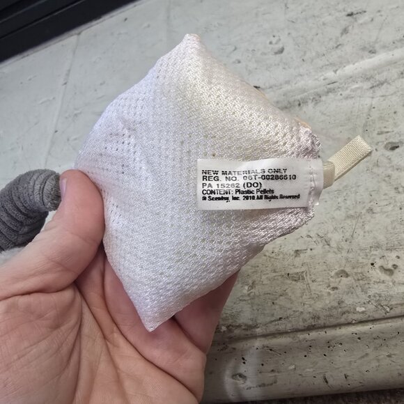 Scentsy Buddy Glendon the Goat 45cm - Retired - No Box with Scent pouch included - Picture 11 of 12